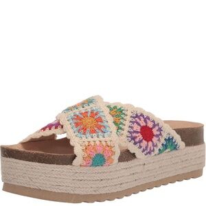 Dirty Laundry crochet sandals - size 7 1/2 (38)